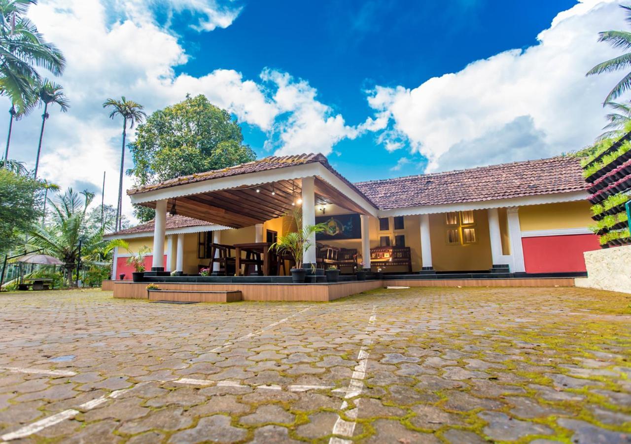 Chandragiri Wayanad Pool Bungalow By Voye Homes Vaduvanchal Exterior photo